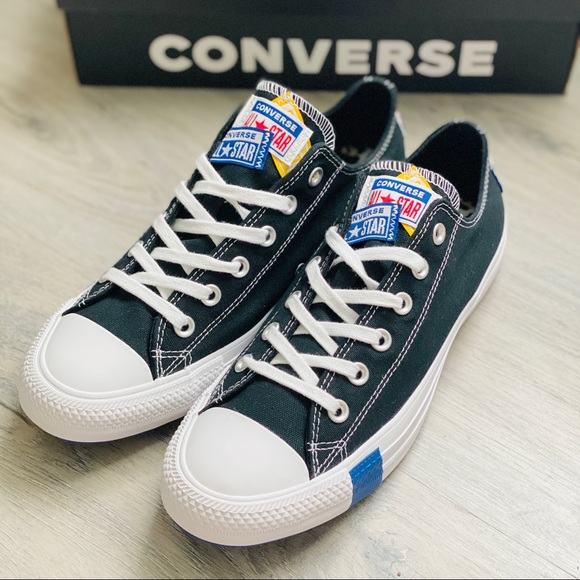 NWT Converse Chuck Taylor All Star